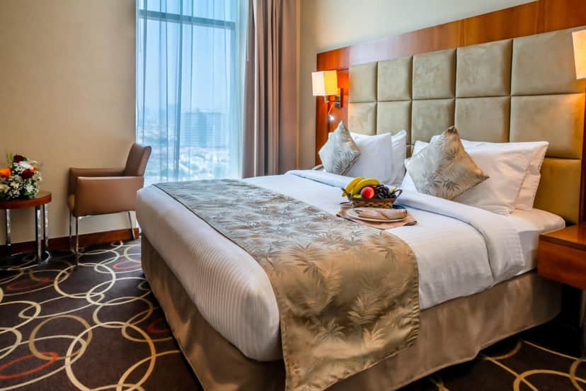 MONTREAL BARSHA HOTEL