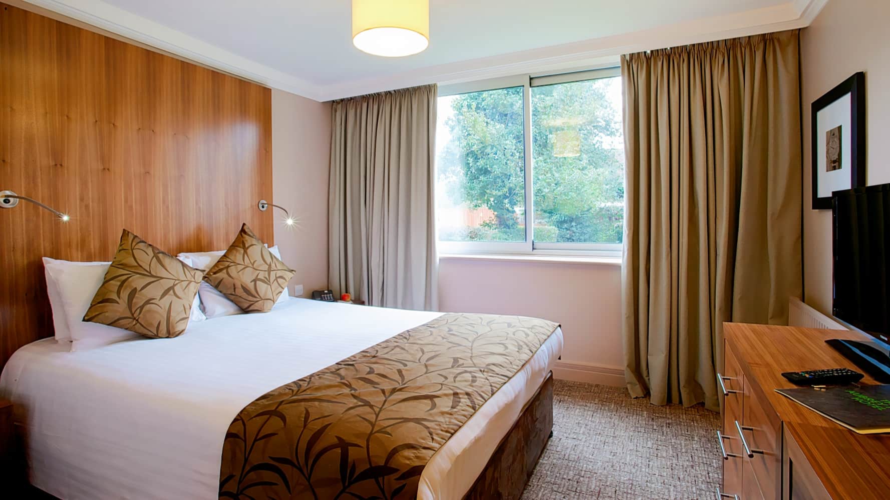 Aubrey Park Hotel