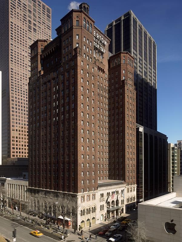 Warwick Allerton - Chicago