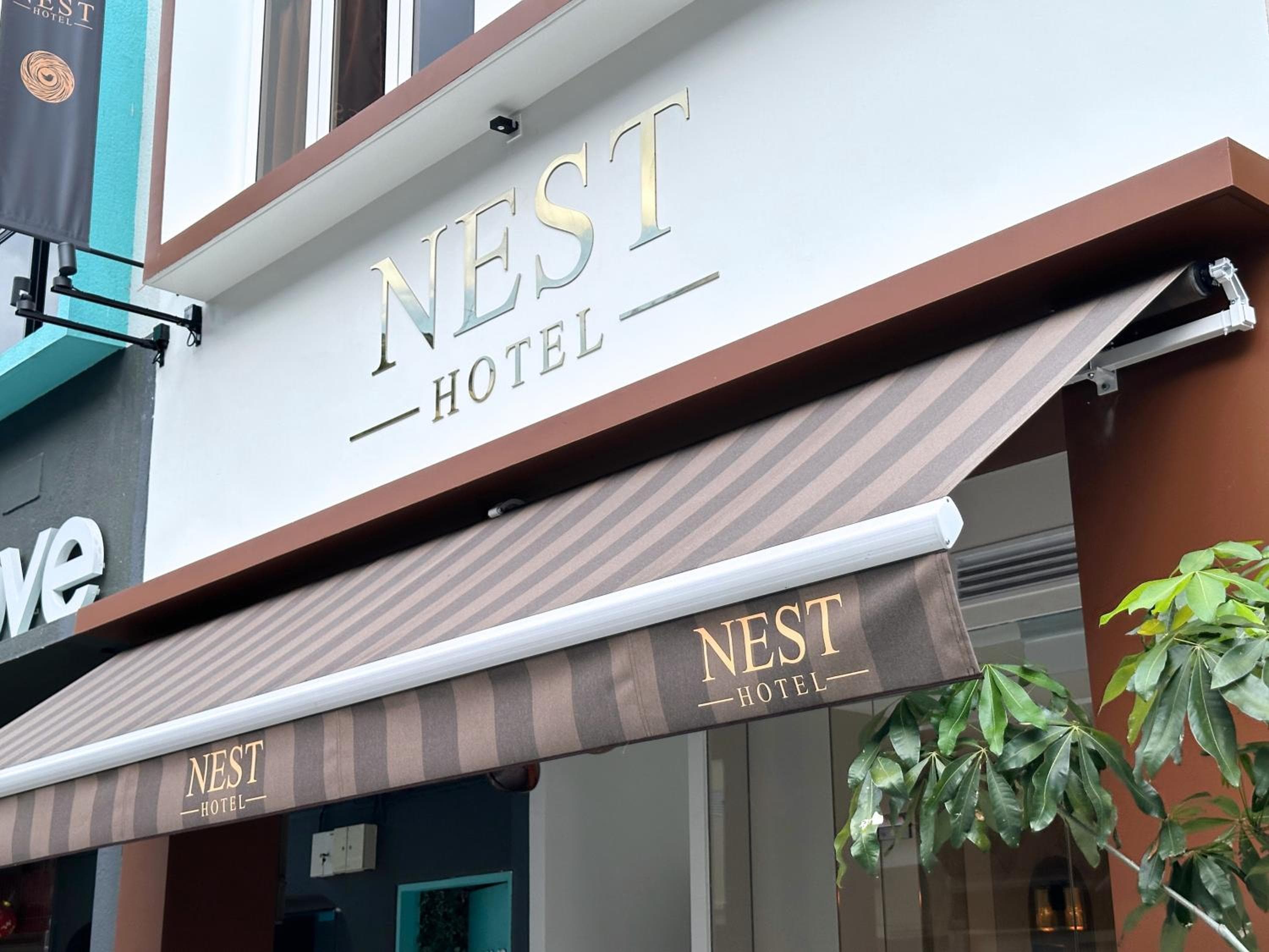 NEST Hotel