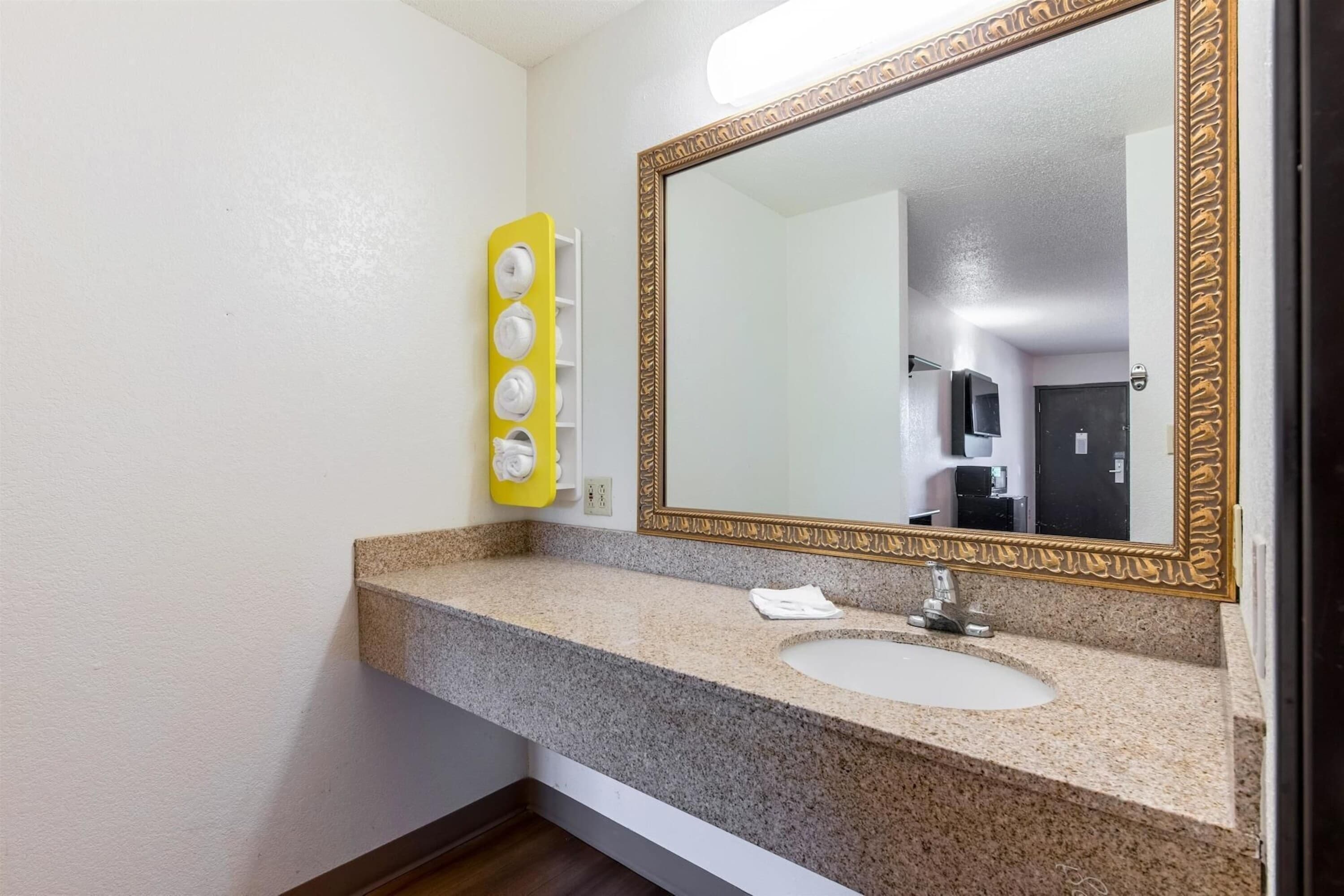 Super 8 by Wyndham Kannapolis