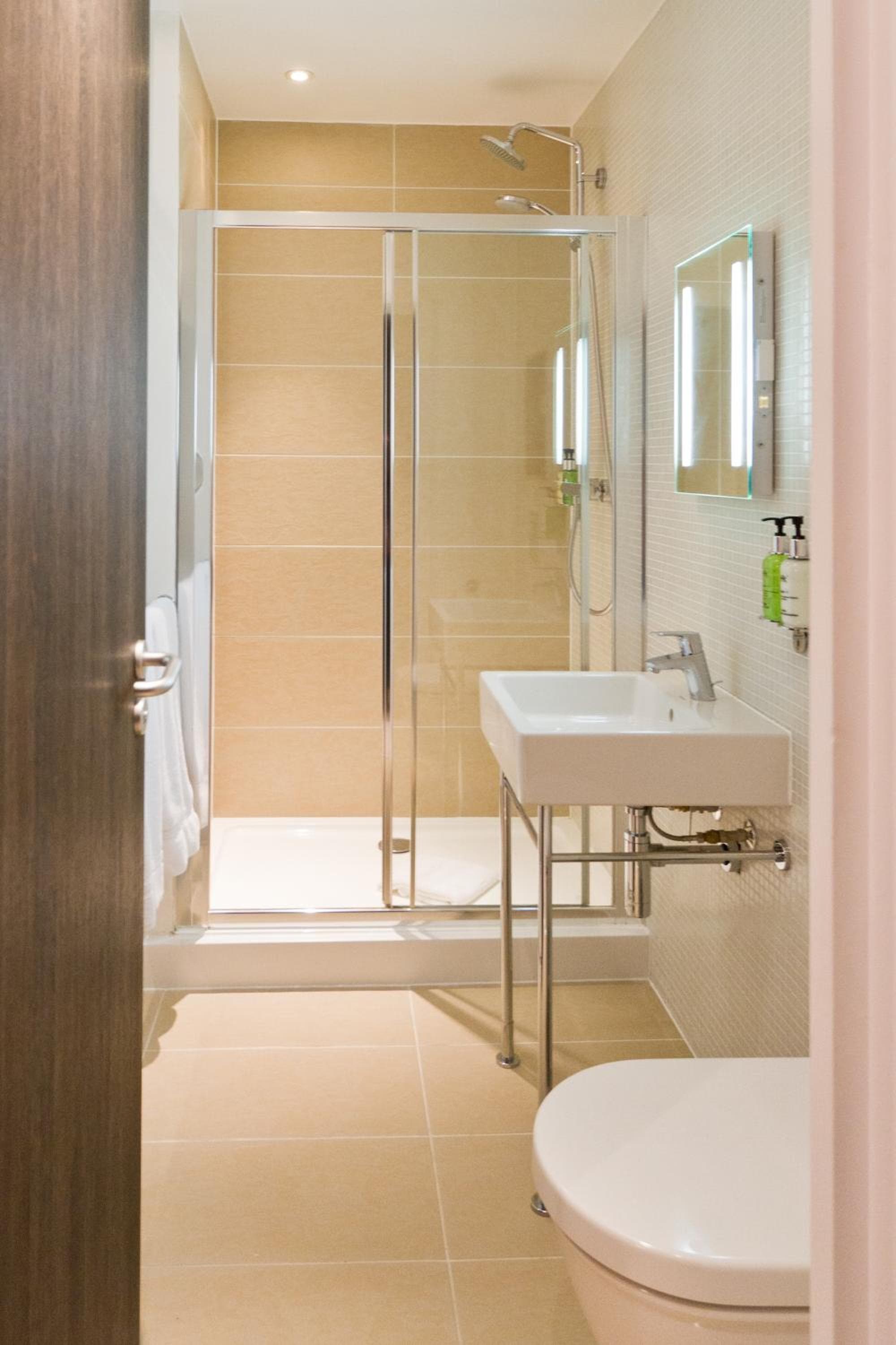 The Wesley Hotel Euston