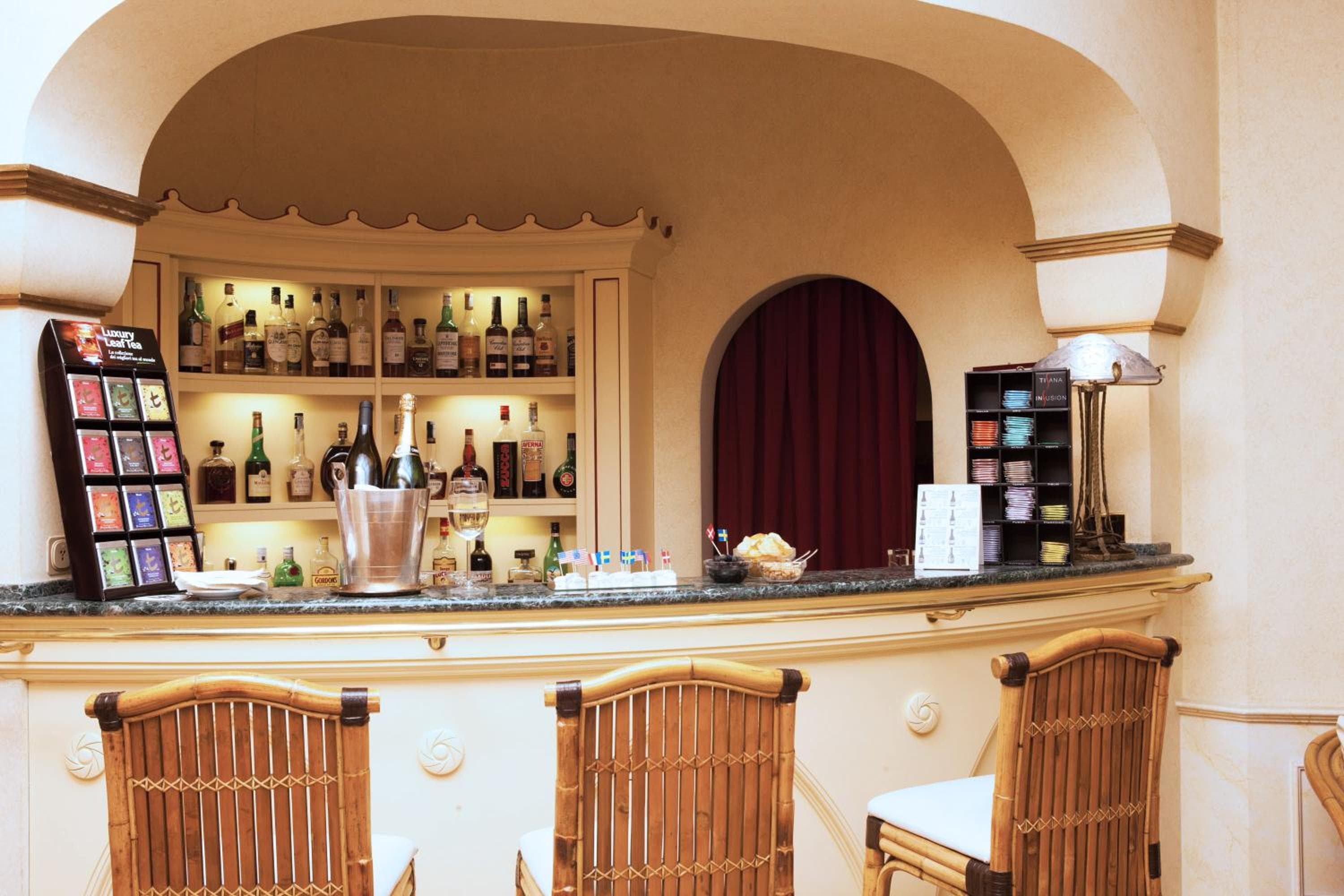 Hotel Milano Regency