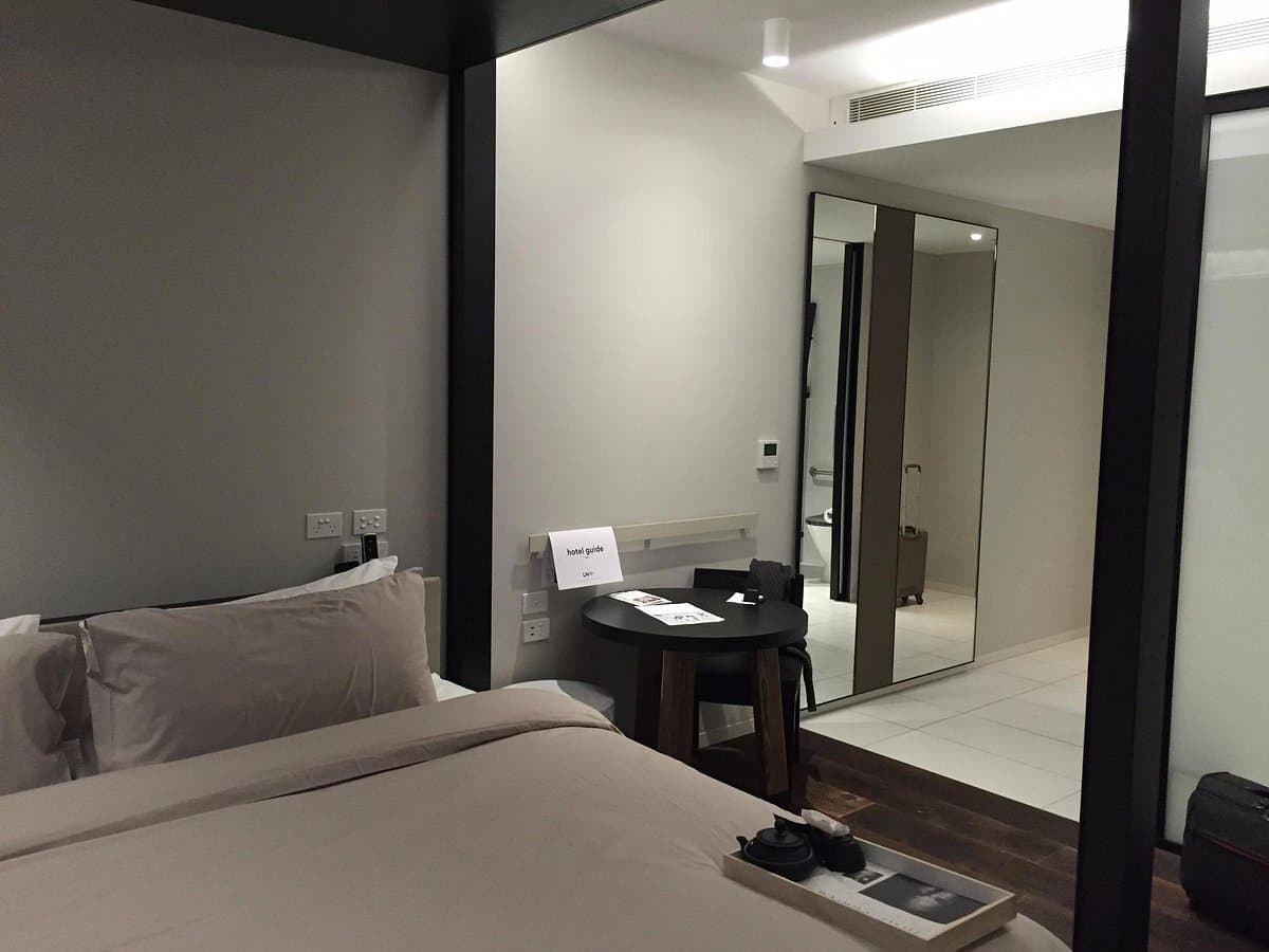 Little National Hotel Canberra