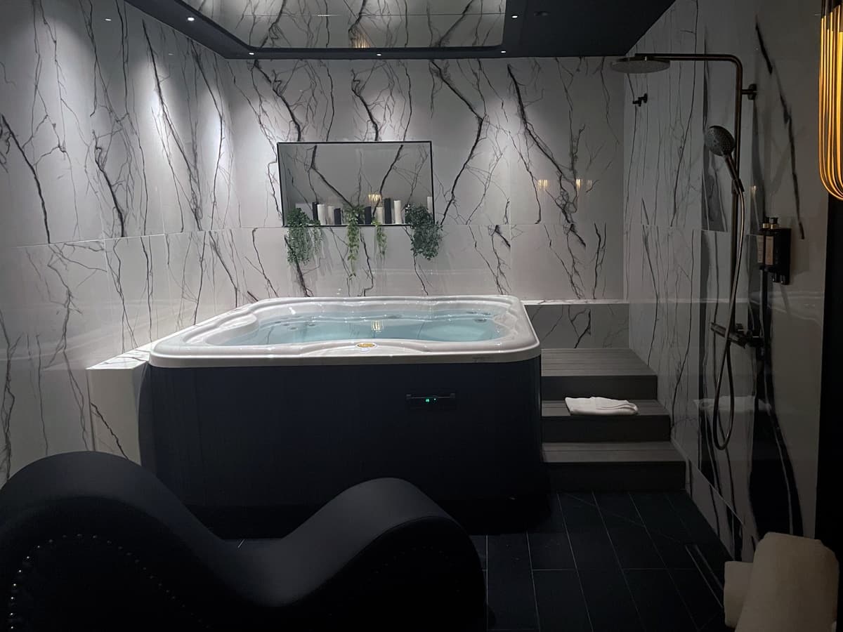 Be You Luxury Apart' Hotel