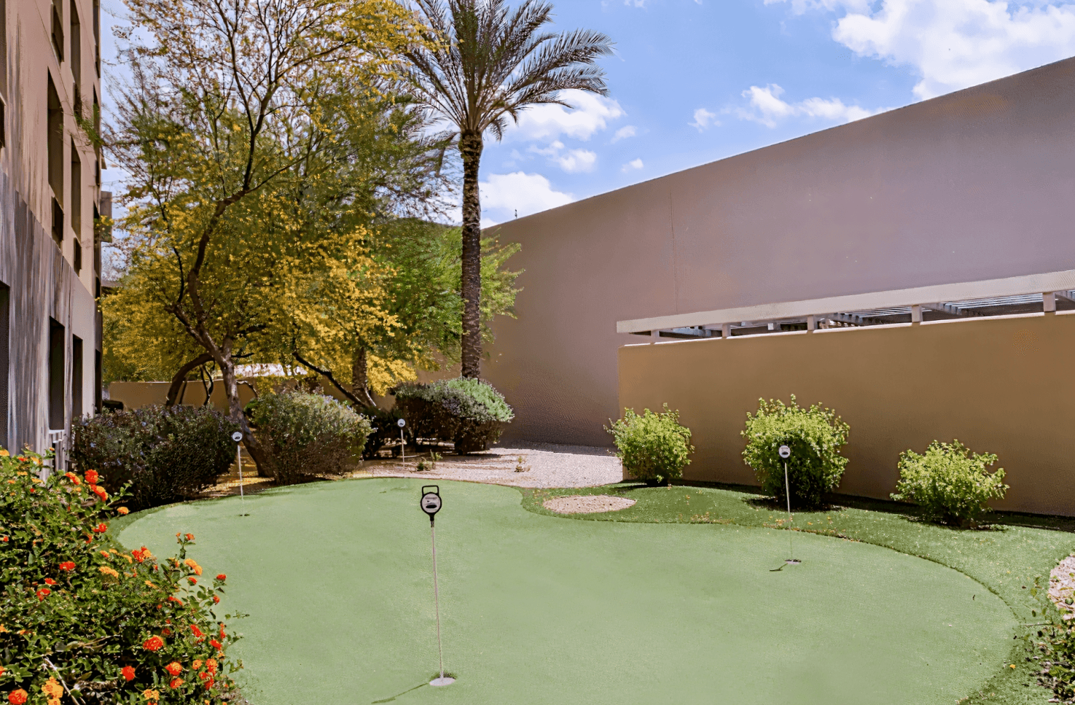 Holiday Inn Hotel & Suites Scottsdale North - Airpark