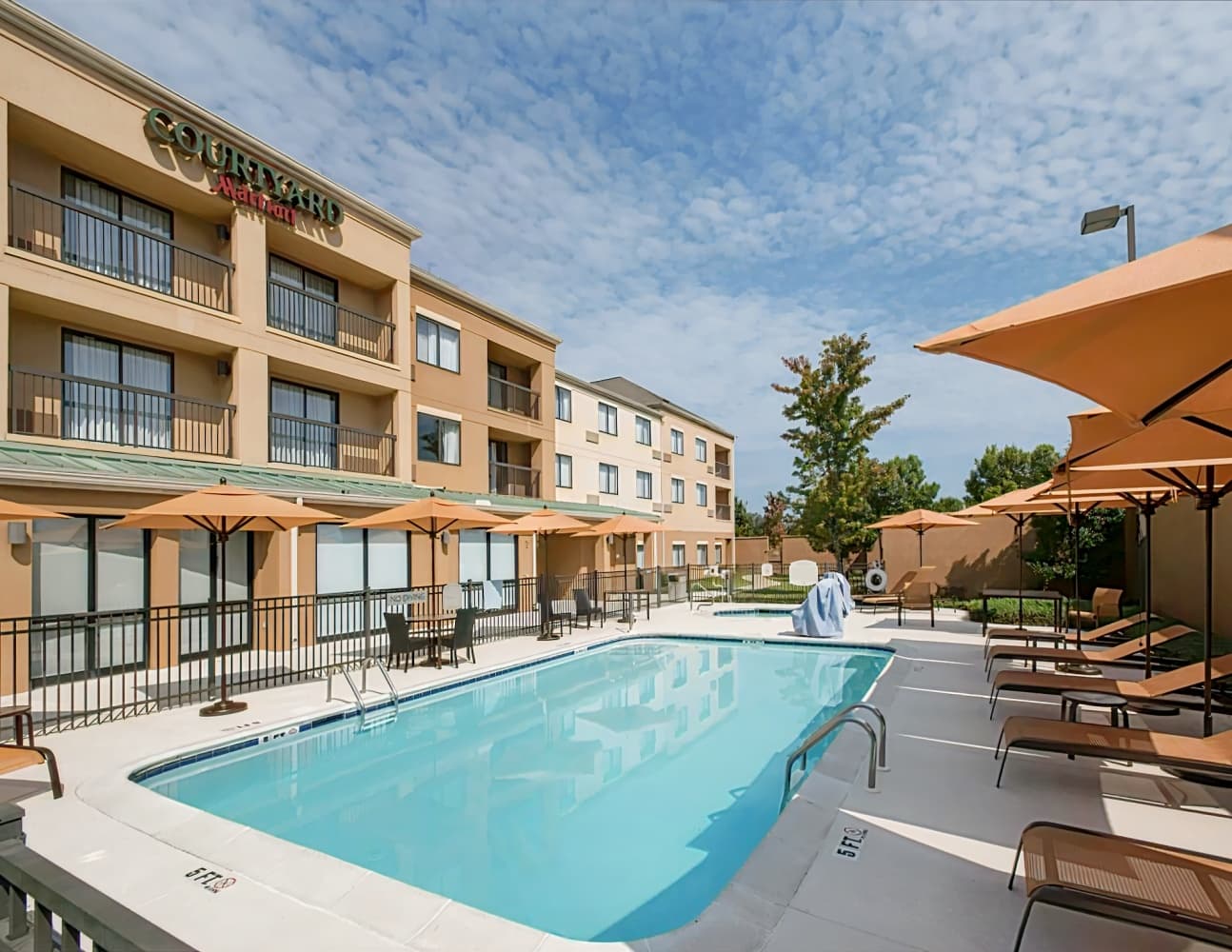Courtyard Montgomery Prattville