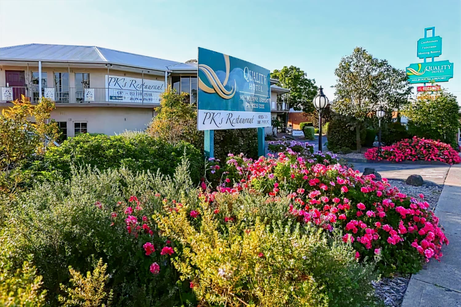 Quality Hotel Melbourne Airport