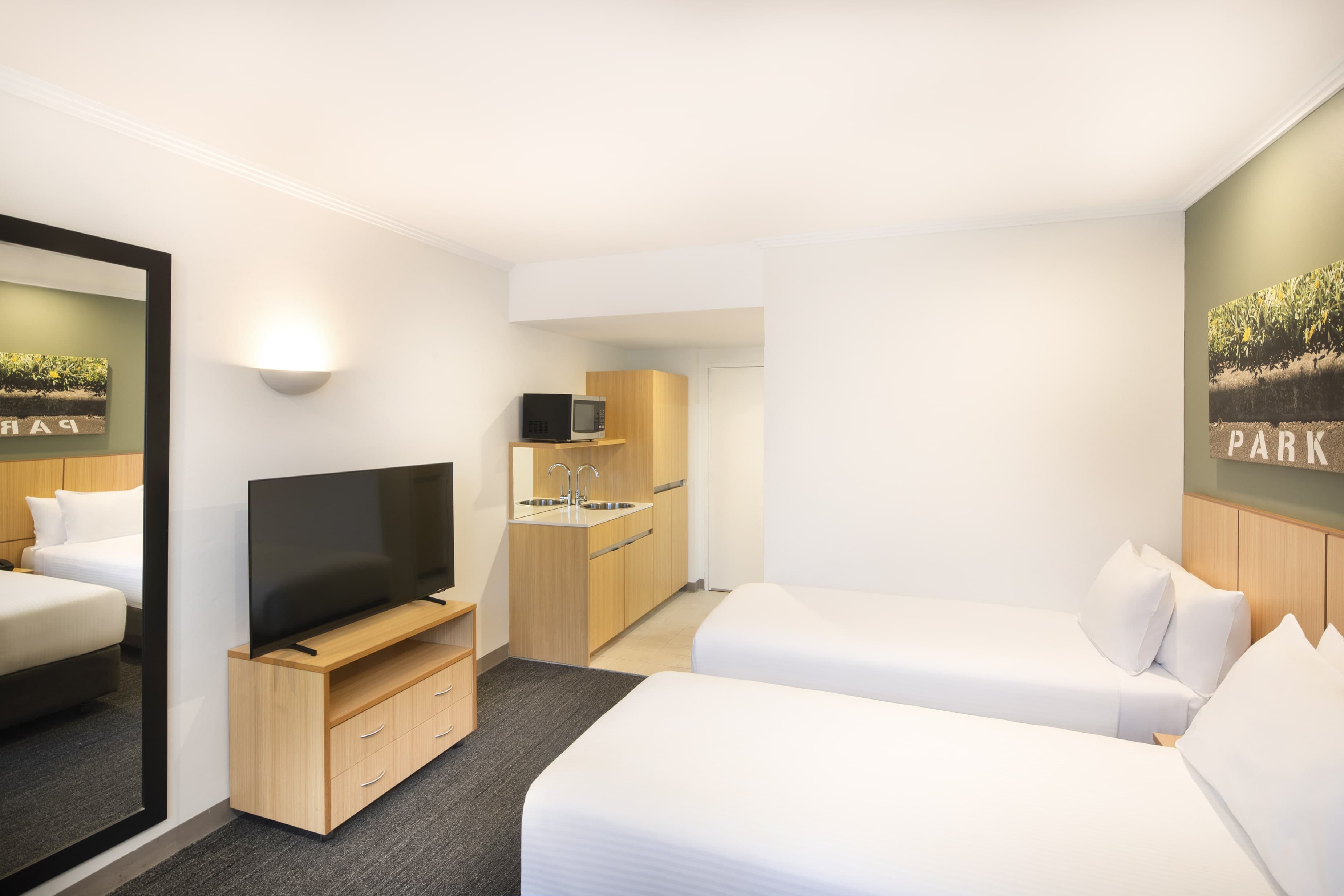 Mercure Melbourne Southbank