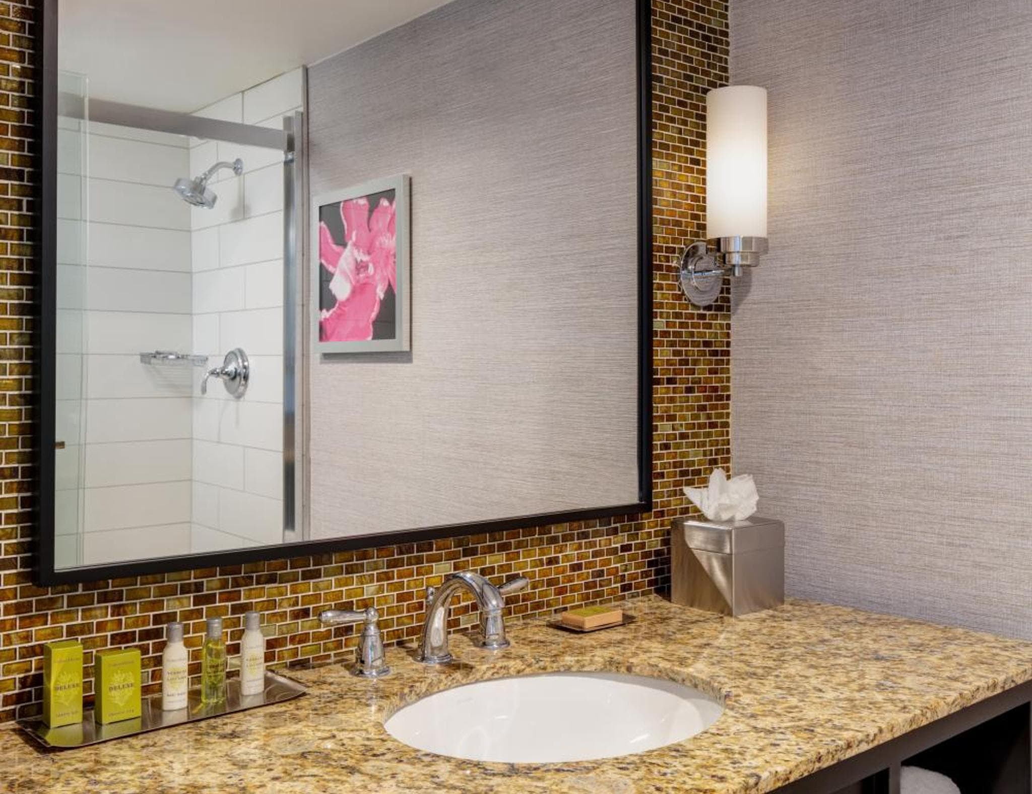 DoubleTree by Hilton Fairfield Hotel & Suites