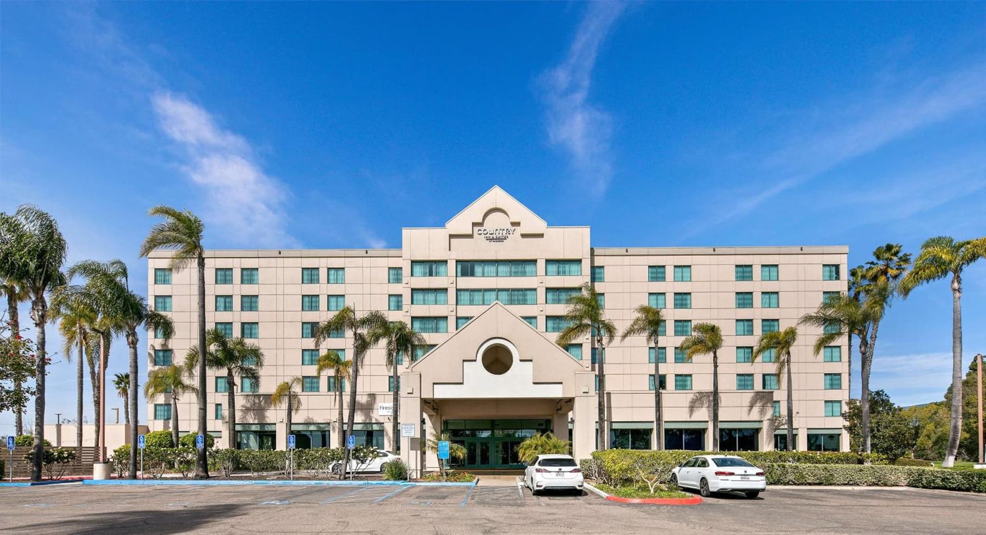 Country Inn & Suites by Radisson, San Diego North, CA