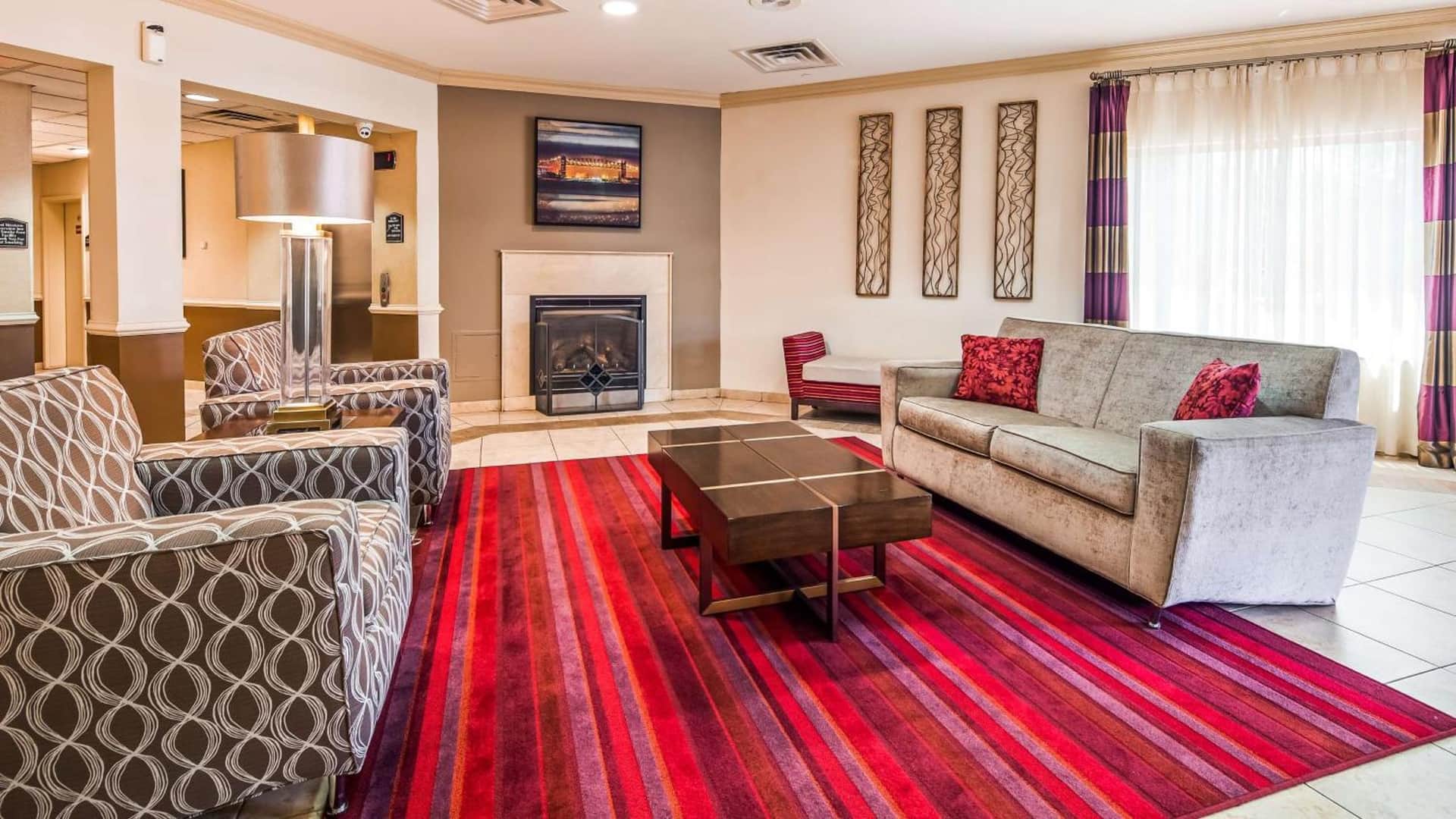 Riverview Inn and Suites Rahway