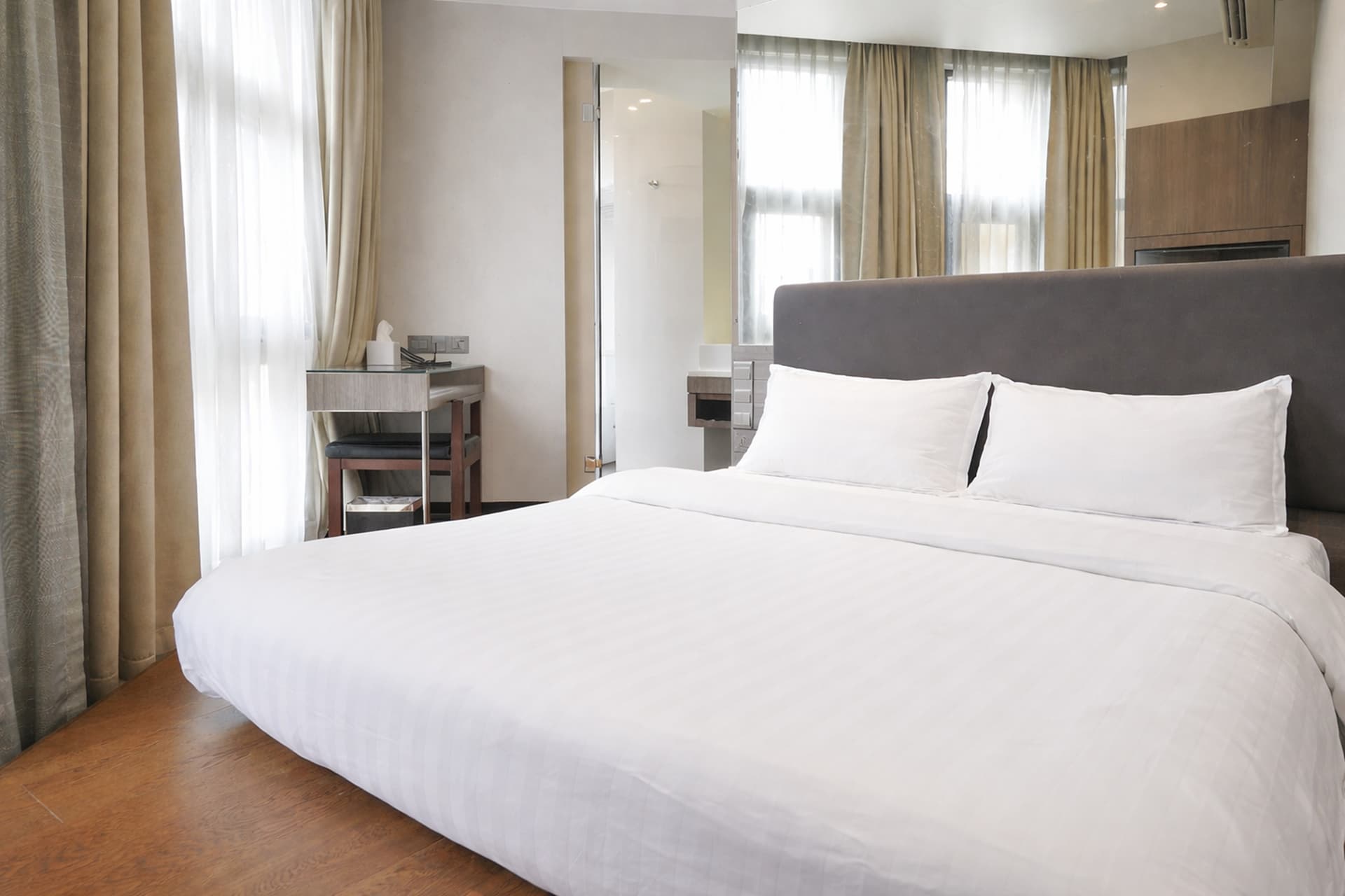 Amrise Hotel Kitchener