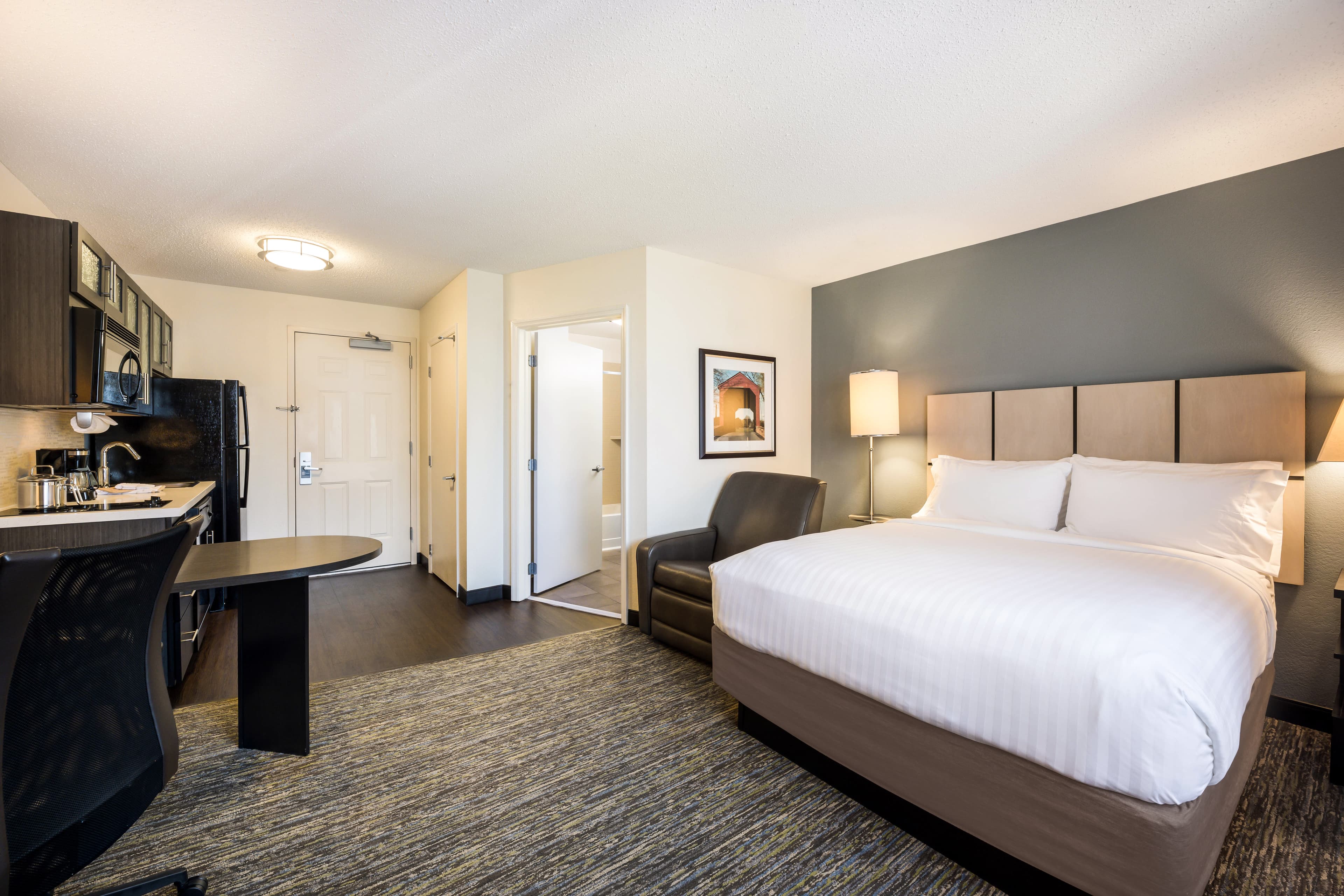 Sonesta Simply Suites Plano Frisco