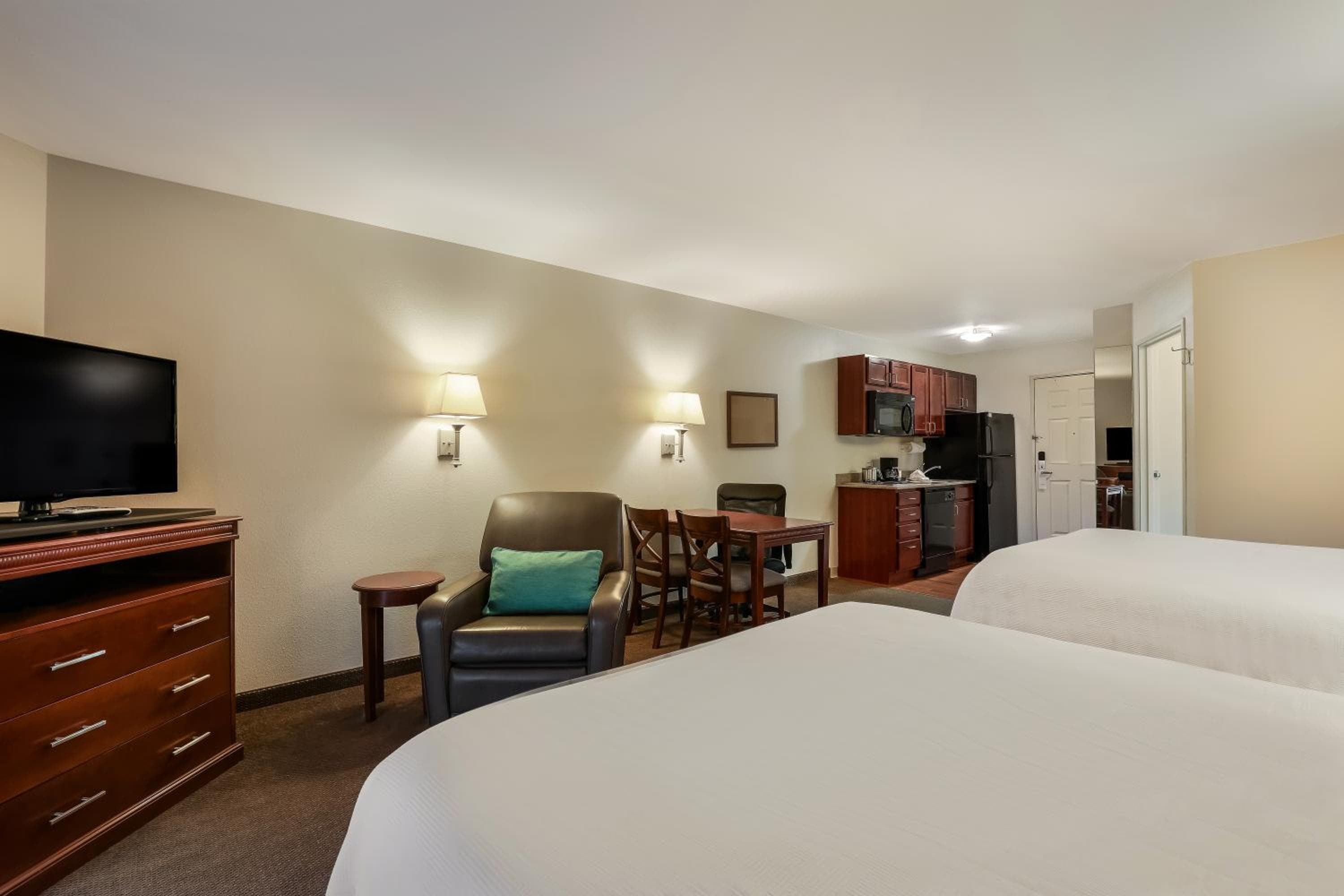 MainStay Suites Fitchburg - Madison