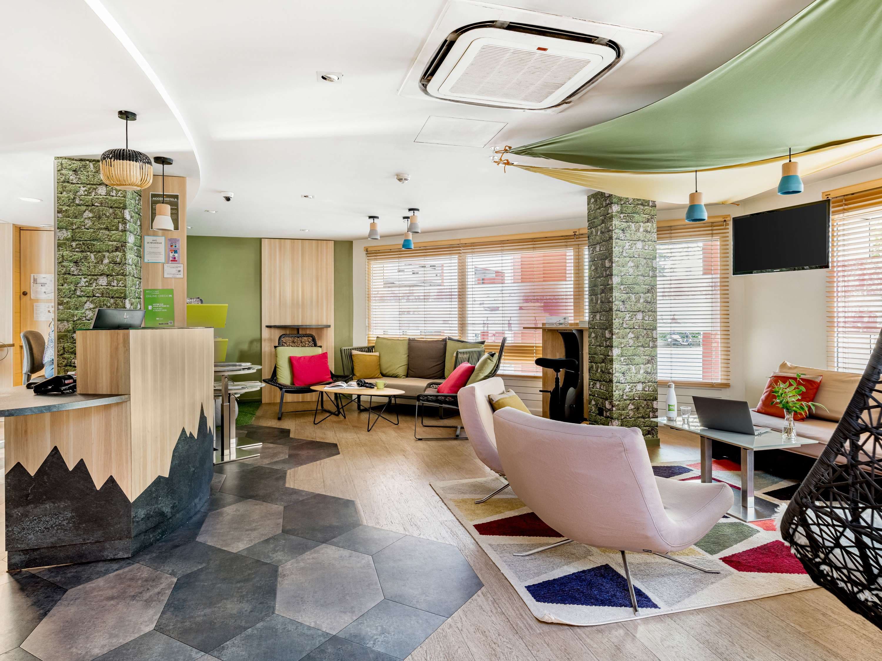 ibis Styles Annecy Gare Centre