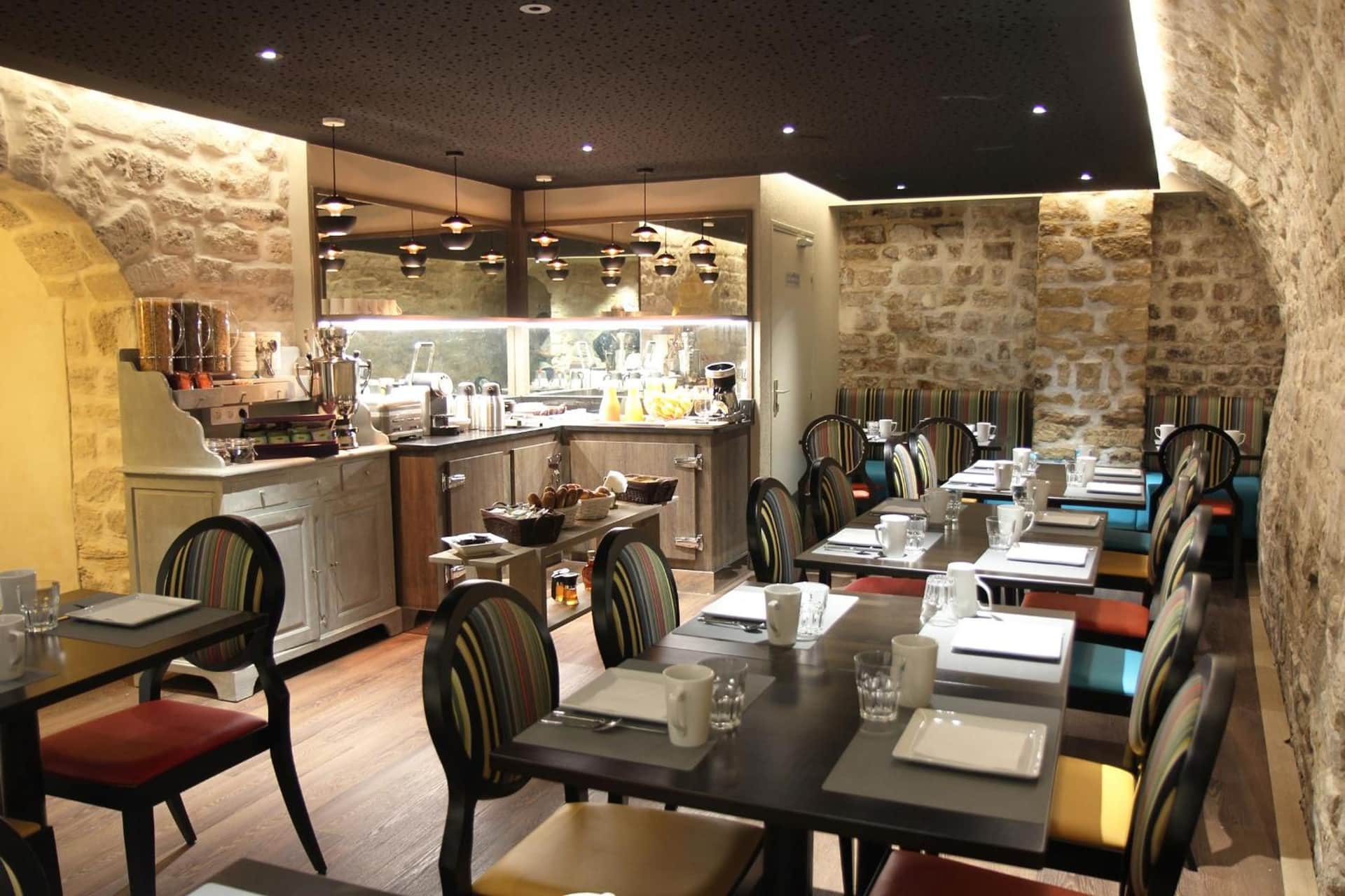 Hotel Le Montmartre Saint-Pierre