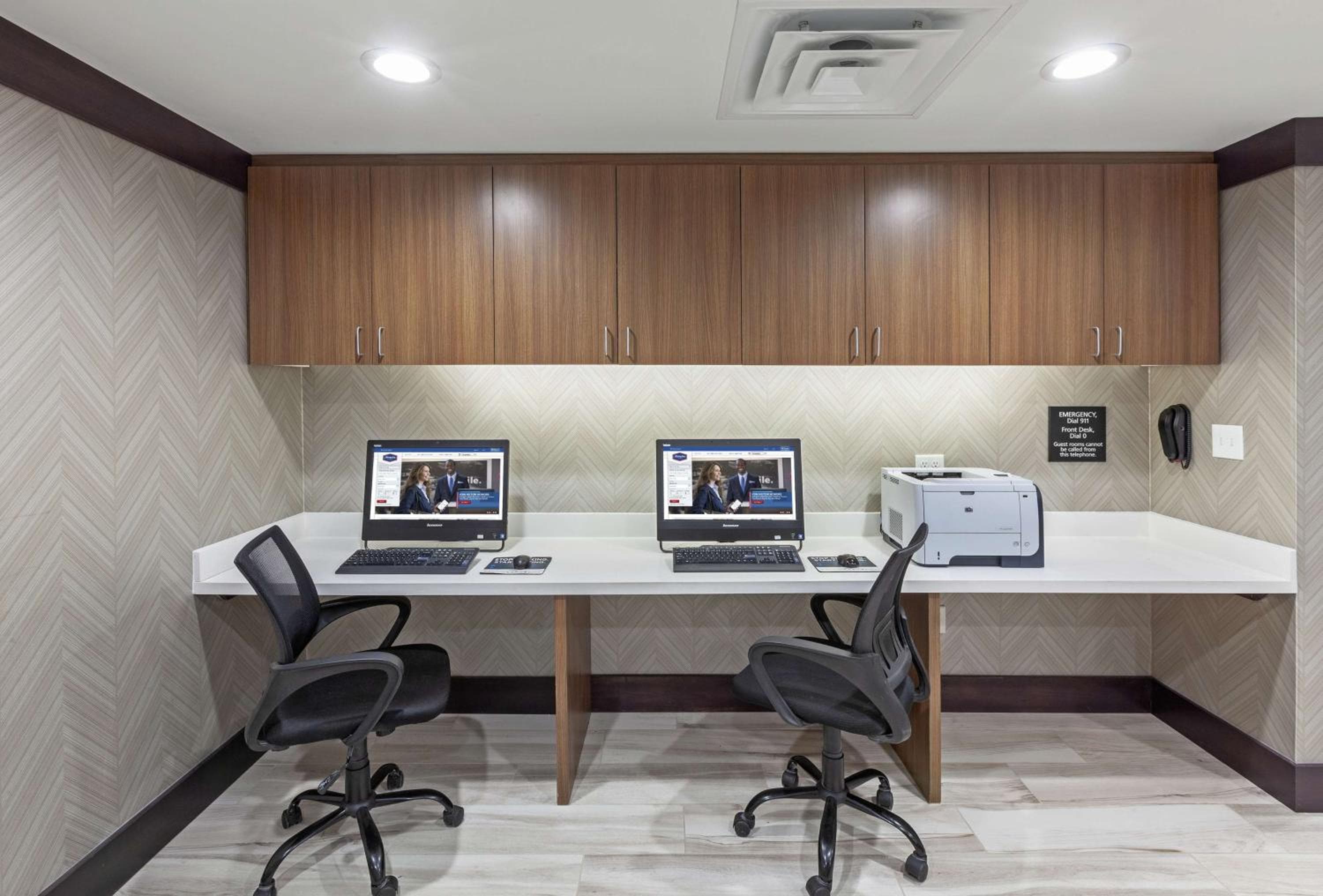 Hampton Inn & Suites Houston-Bush Intercontinental Airport