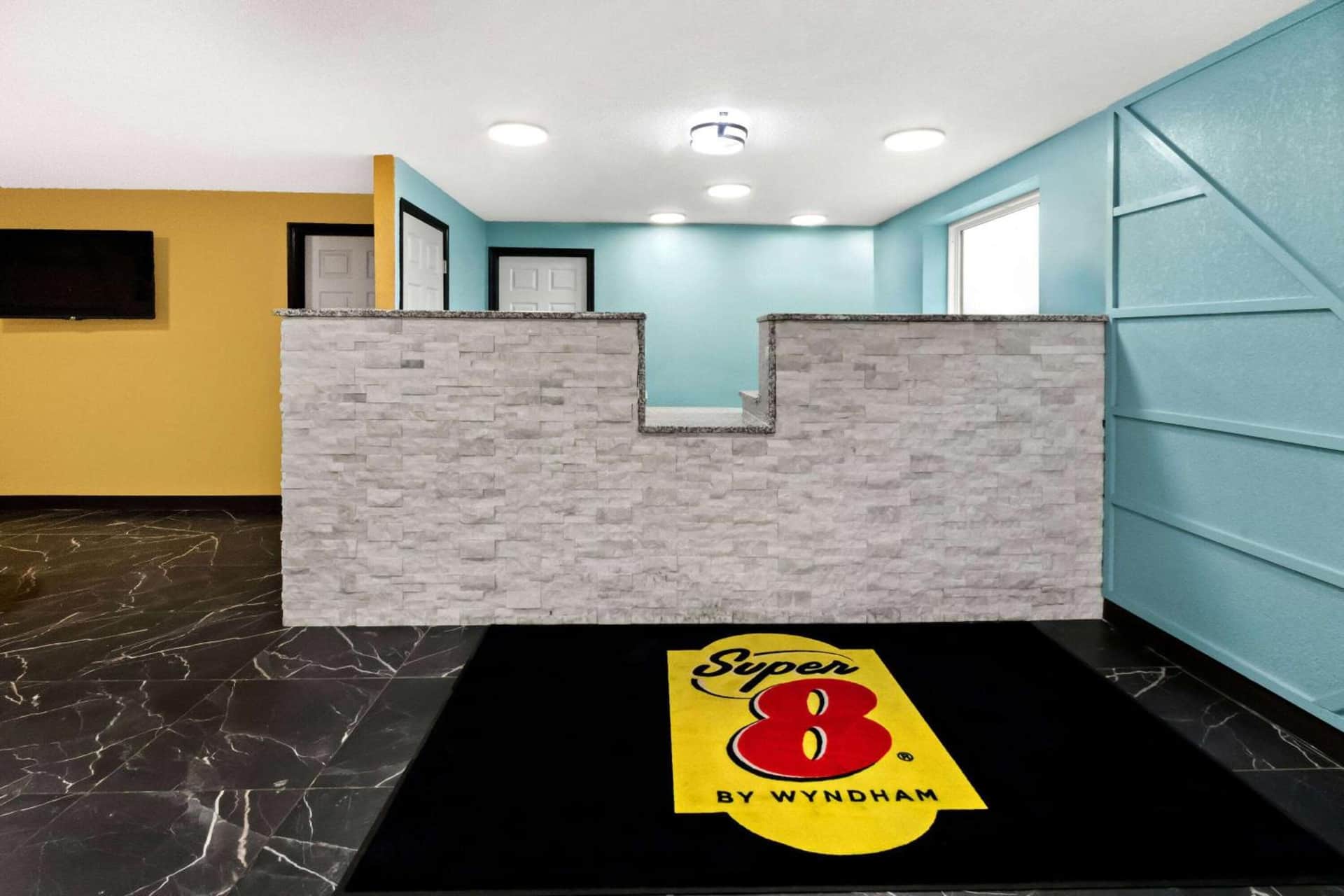 Super 8 by Wyndham Vandalia/Dayton International Airport