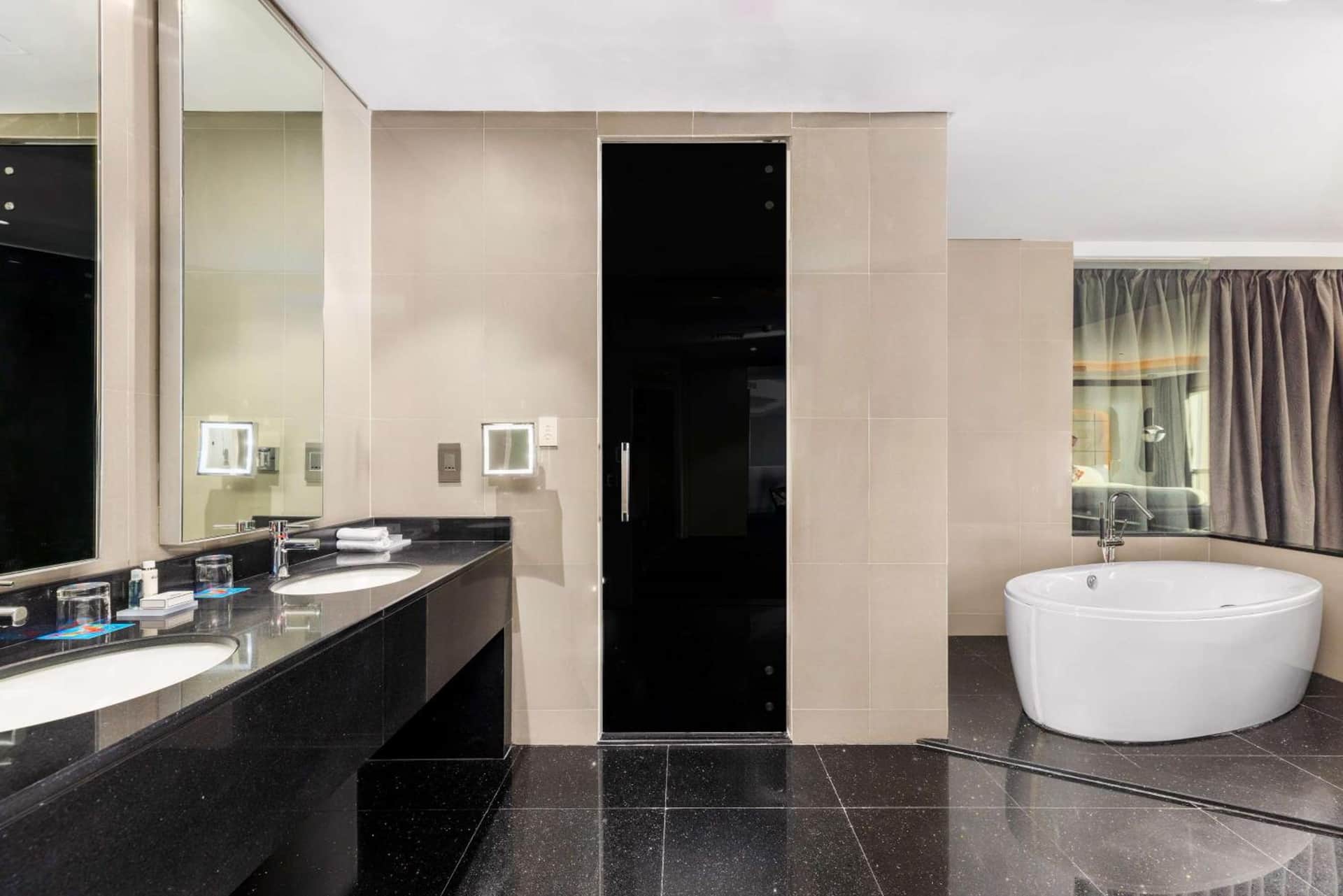 V Hotel Dubai, Curio Collection by Hilton