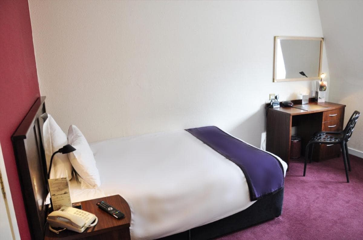 Carmelite Hotel
