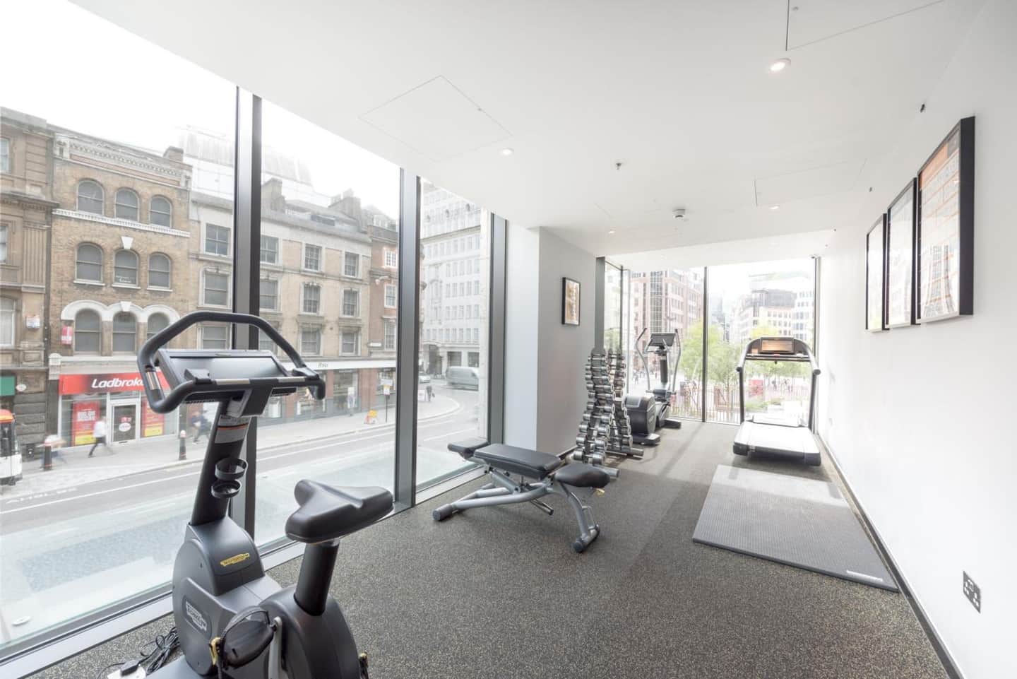 Leonardo Hotel London Aldgate