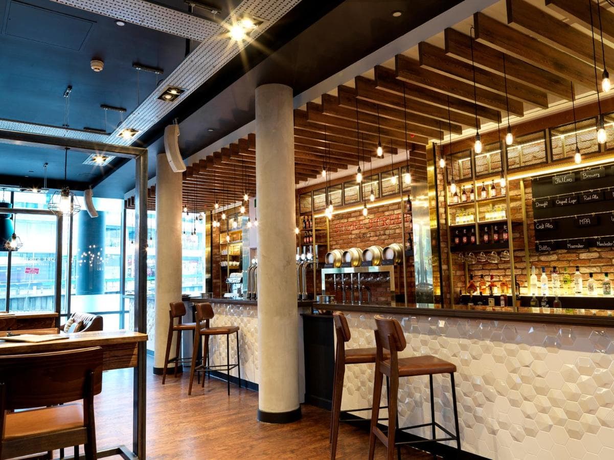 DoubleTree by Hilton Manchester - Piccadilly