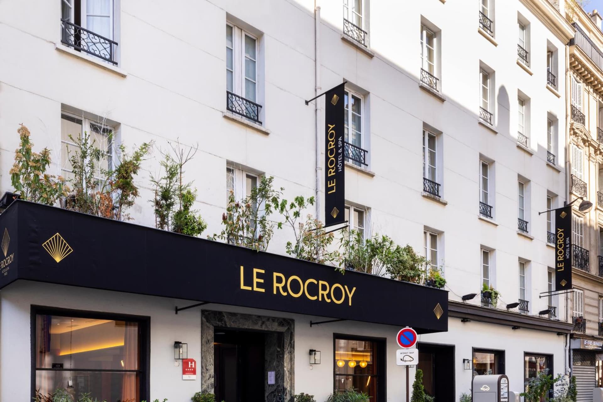 Hotel Le Rocroy Gare du Nord