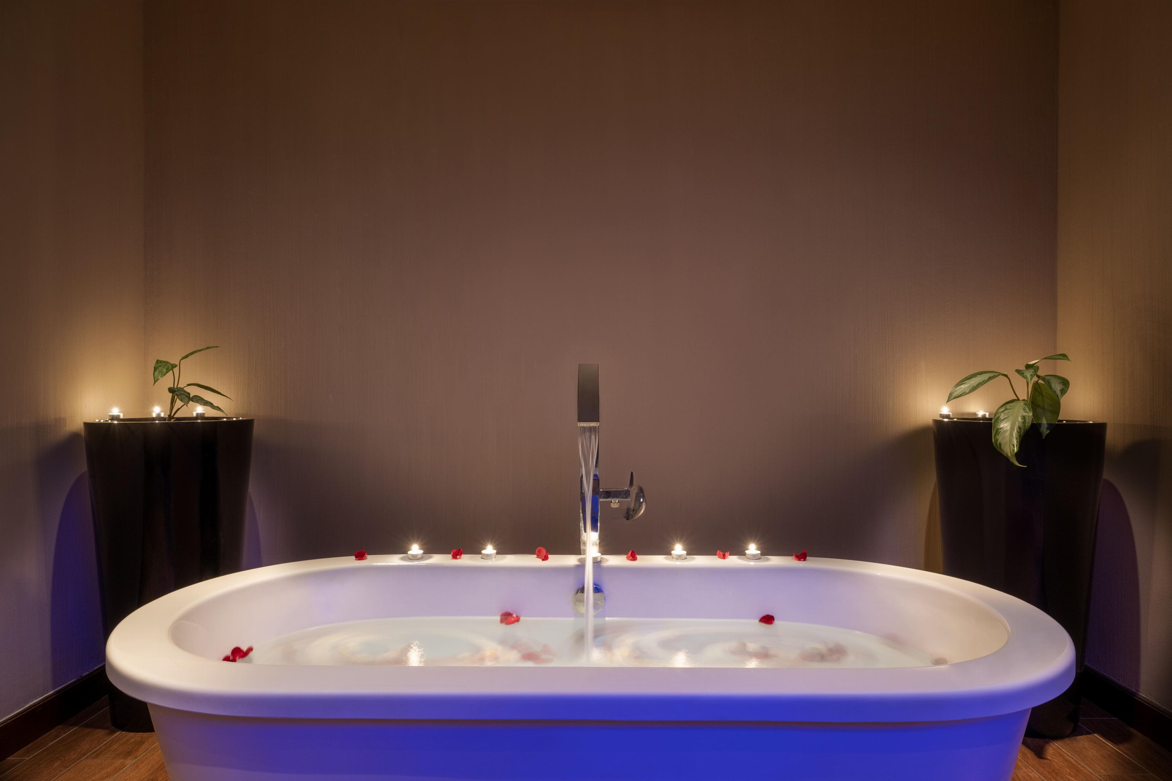 Grand Millennium Al Wahda Hotel