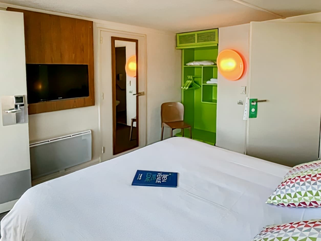 Campanile Amiens - Glisy